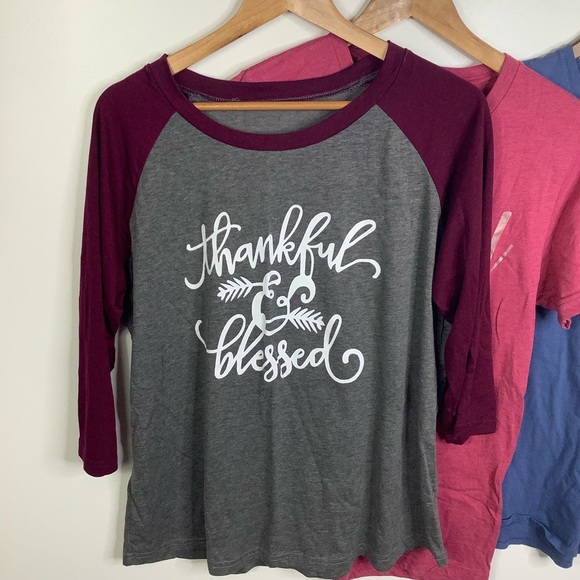 Bundle of Graphic Tees - Picture 3 of 8